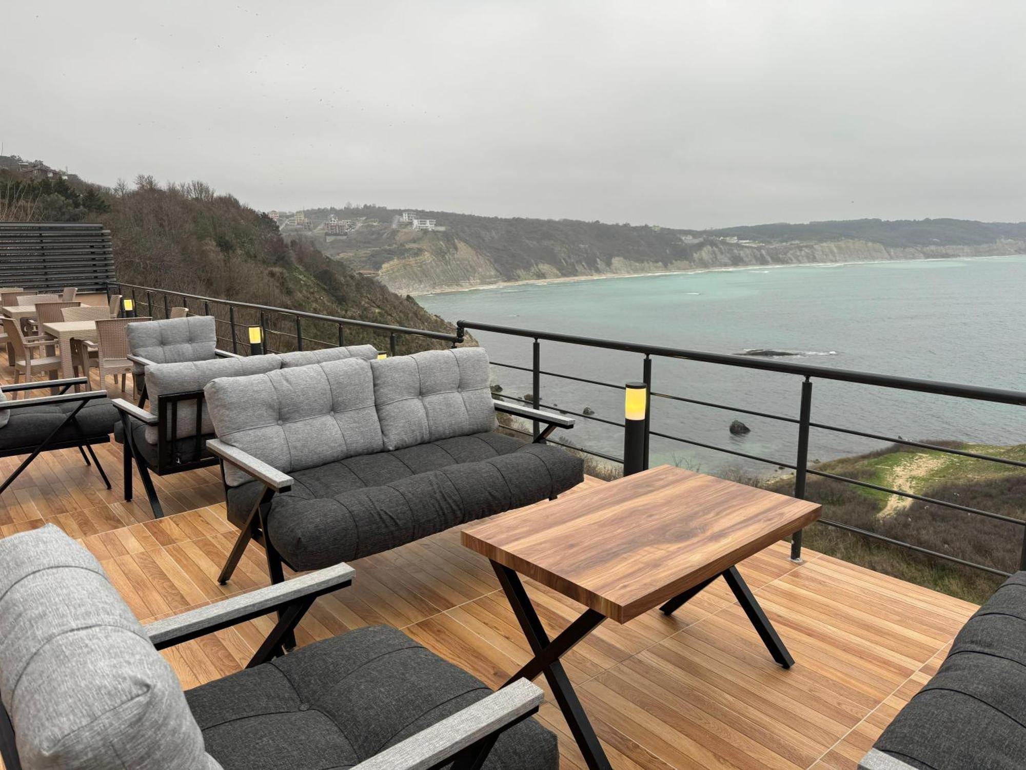 Marina Fener Hotel Istanbul Airport Karaburun  Екстериор снимка