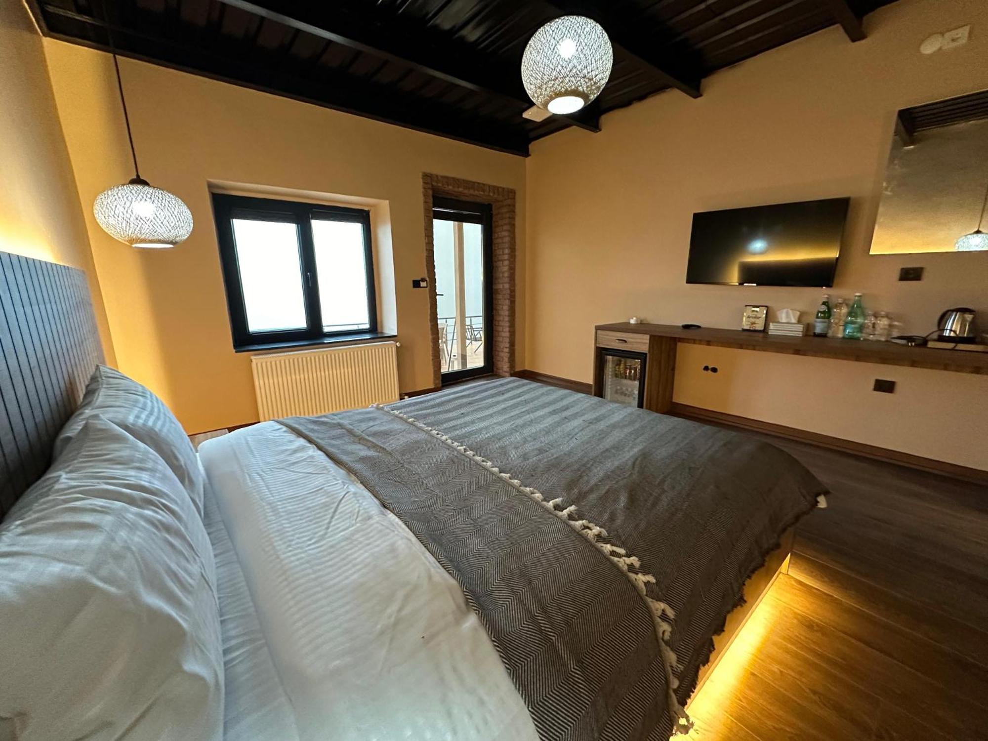 Marina Fener Hotel Istanbul Airport Karaburun  Екстериор снимка