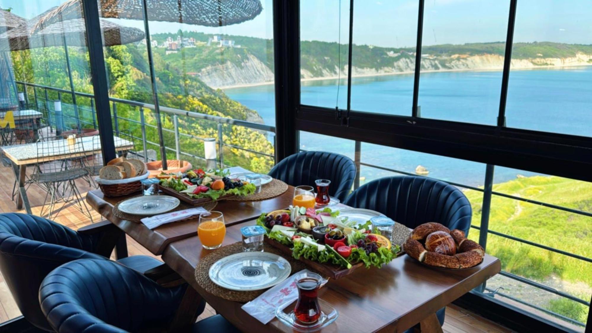 Marina Fener Hotel Istanbul Airport Karaburun  Екстериор снимка